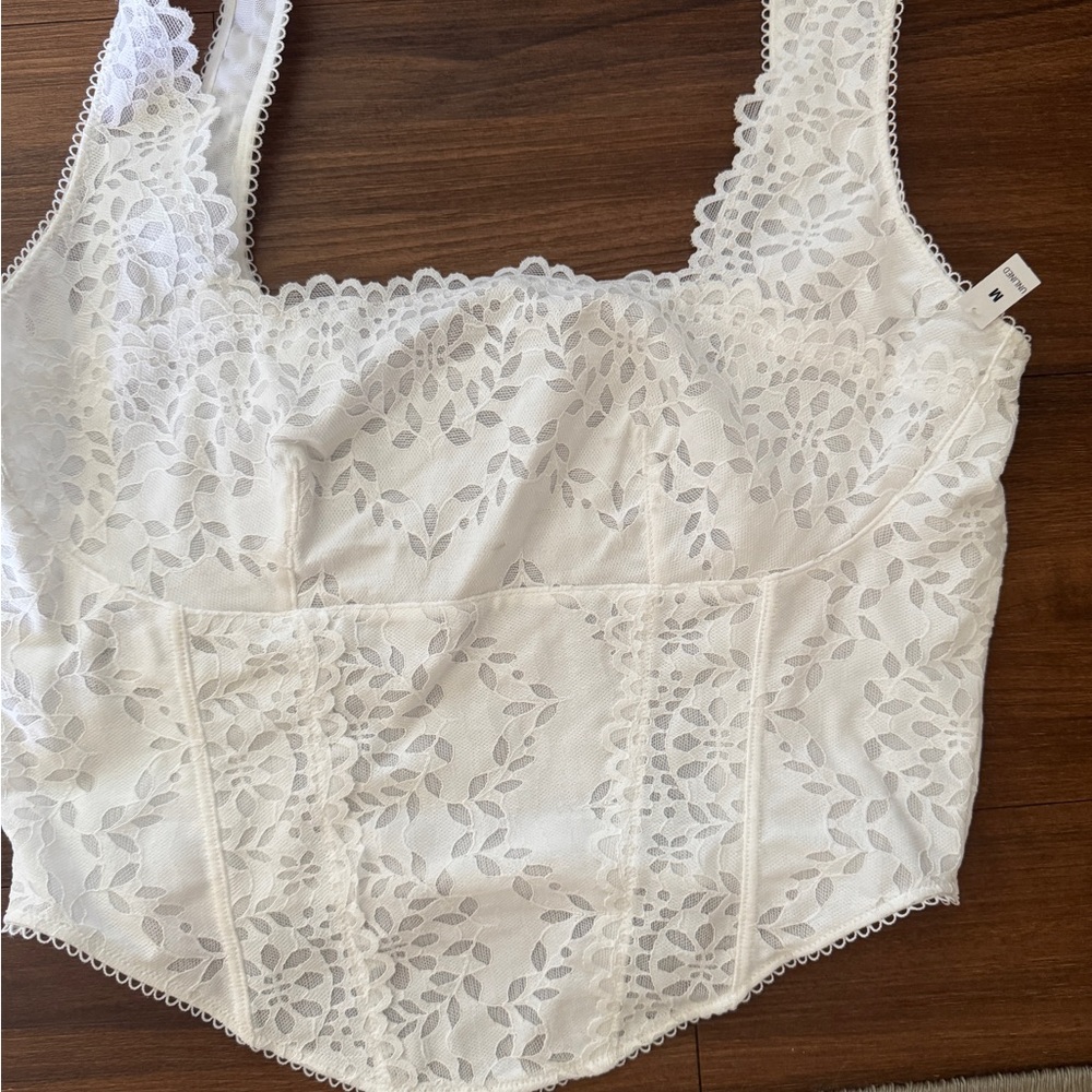 PINK Victoria's Secret White Lace Crop Top